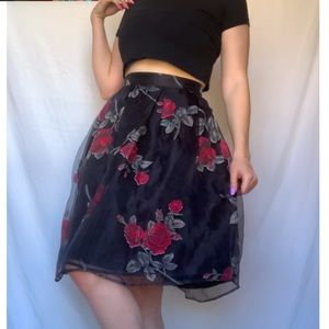 Rose print knee length skirt
